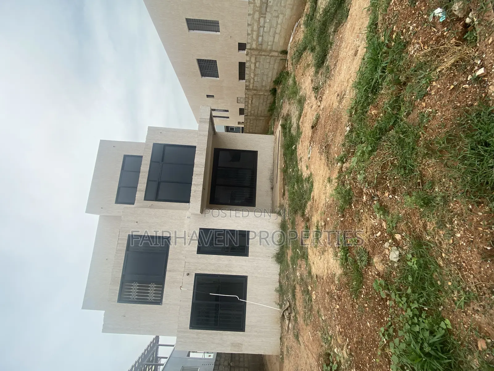4bdrm House in Tseaddo, Airport Residential Area for sale in Airport Residential Area