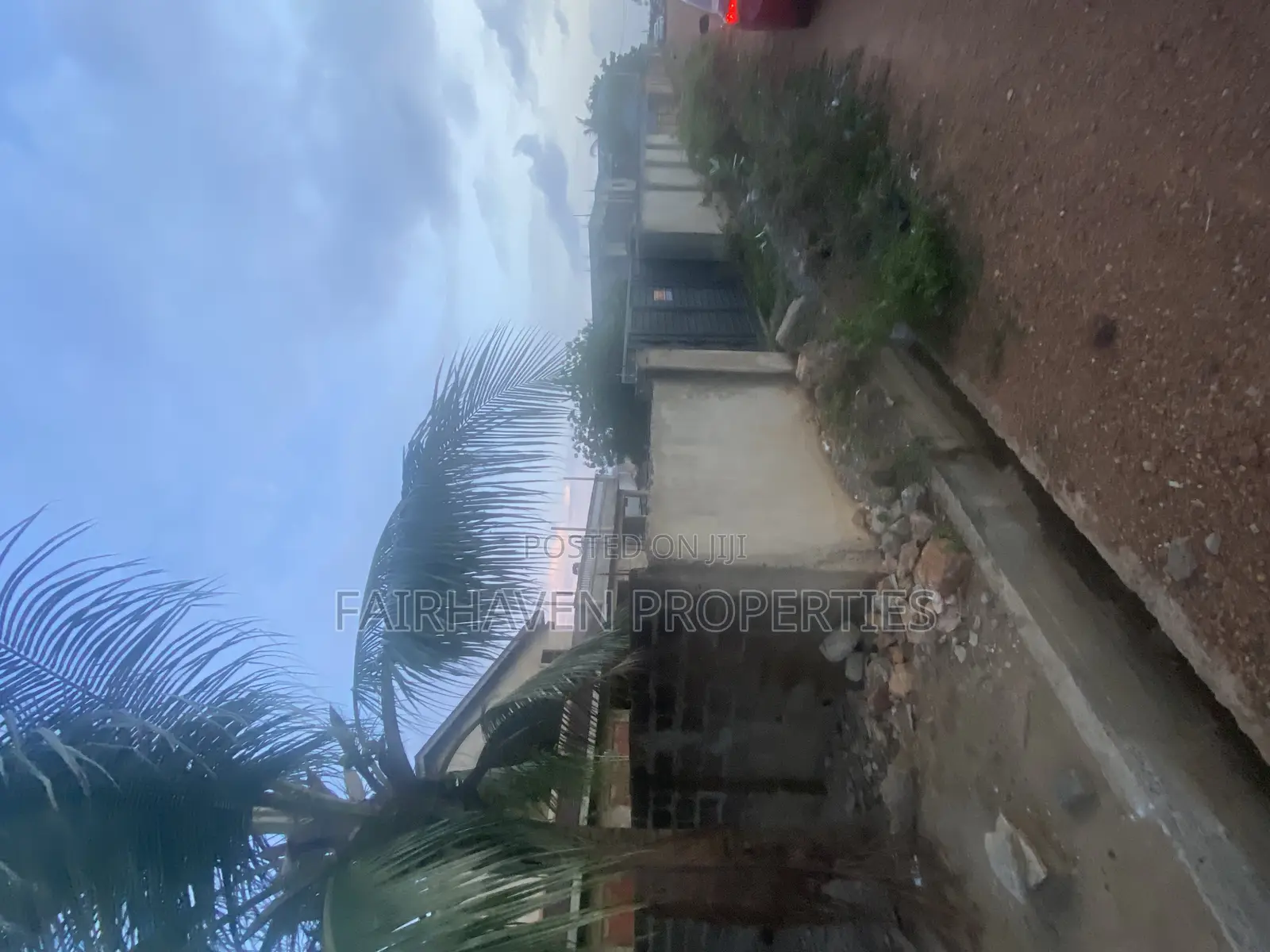 5bdrm House in Tseaddo, Airport Residential Area for sale in Airport Residential Area