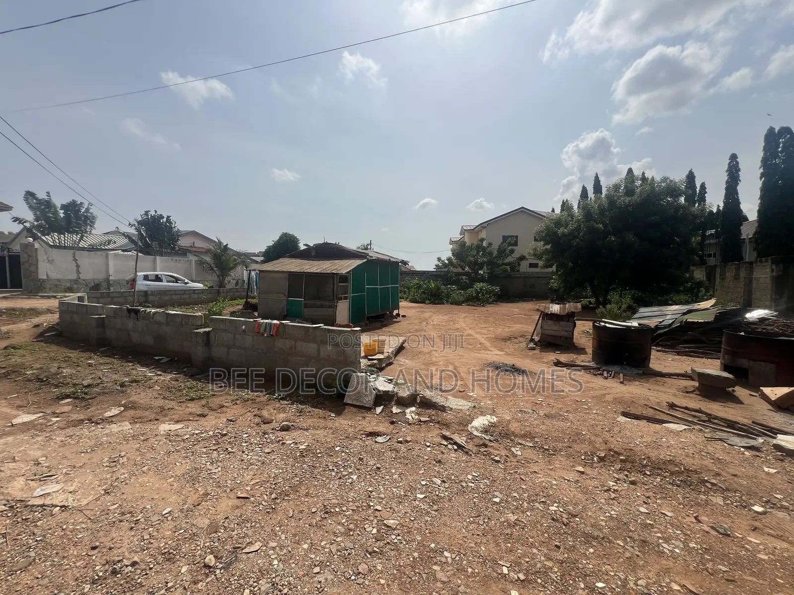 Classic Close to Road Side Land for Sale in North Legon