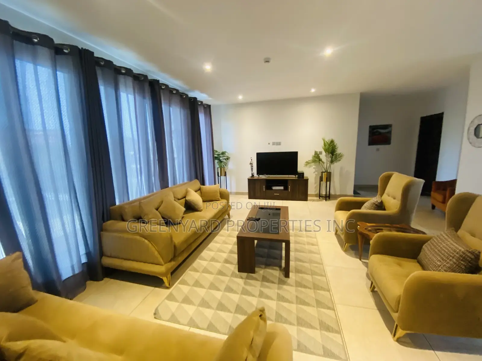 Furnished 2bdrm Apartment in East Legon for rent in East Legon