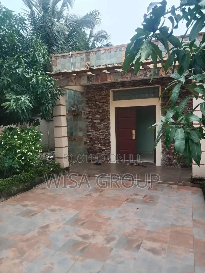 3bdrm House in Wisa Groups Wisa, Accra Metropolitan for sale in Accra Metropolitan