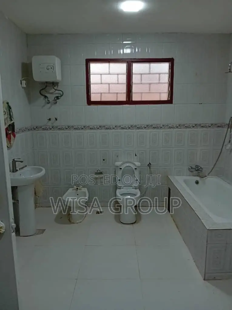 5bdrm House in Wisa Groups, Accra Metropolitan for rent in Accra Metropolitan