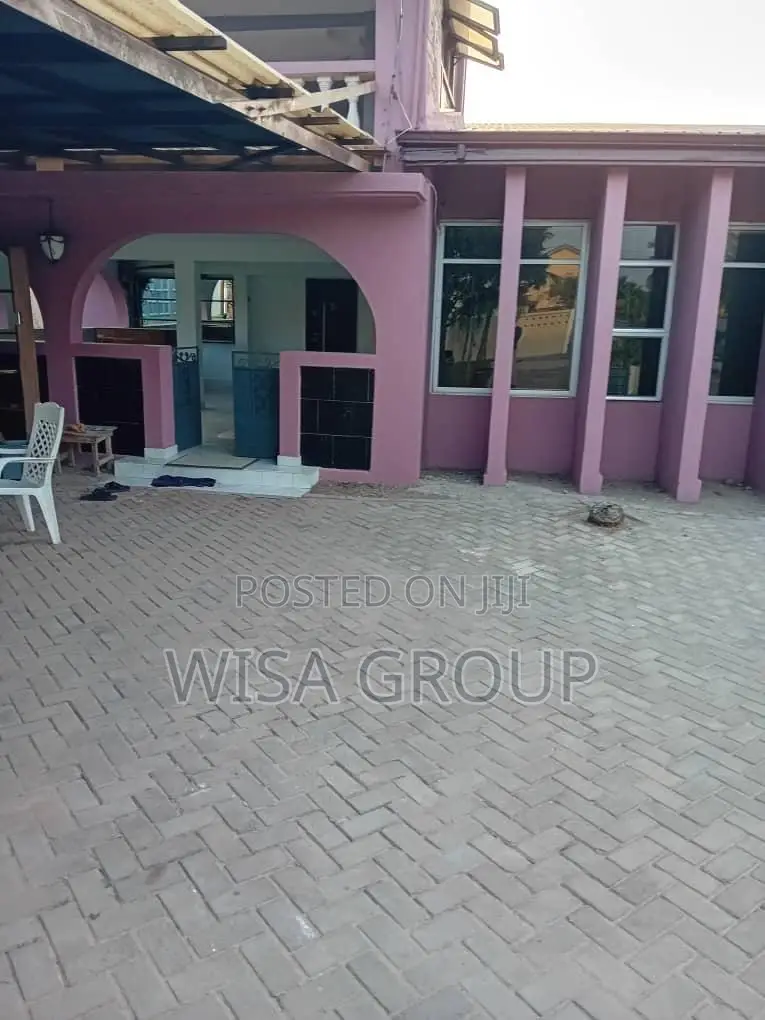 5bdrm House in Wisa Groups, Accra Metropolitan for rent in Accra Metropolitan