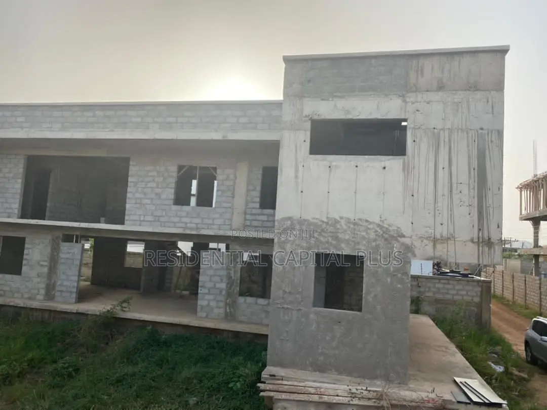 4bdrm House in Adjiringanor, Bawaleshie for sale in Bawaleshie