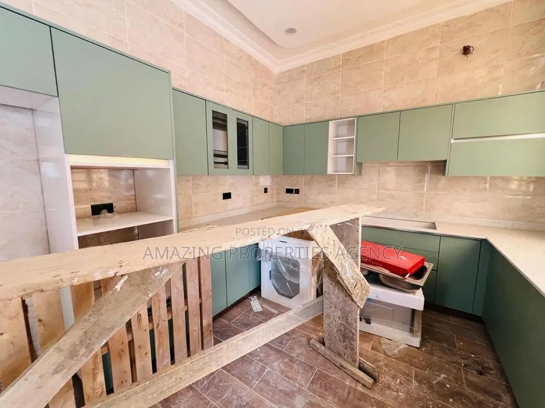 4bdrm House in Spintex for sale in Spintex