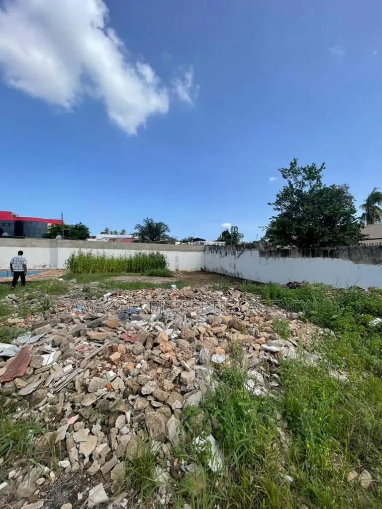0.38 Acre of Land at West Airport in Airport Residential Area