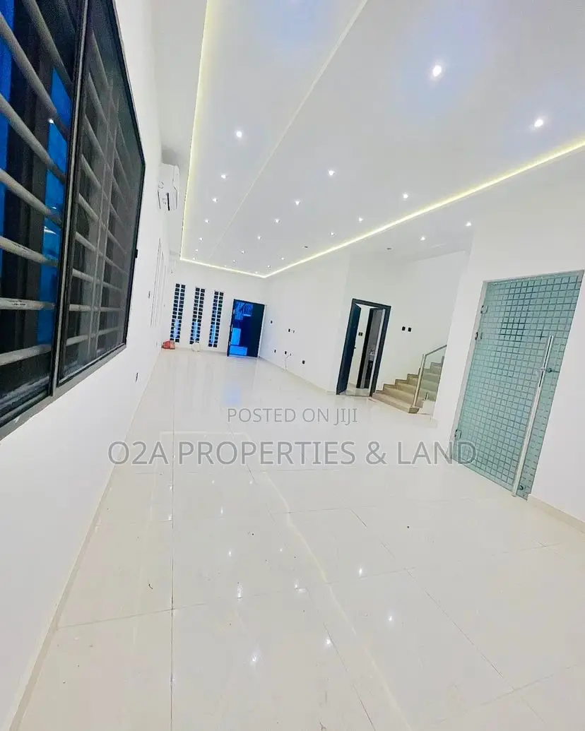 4bdrm House in Ogbojo, Accra, New Legon for sale in New Legon