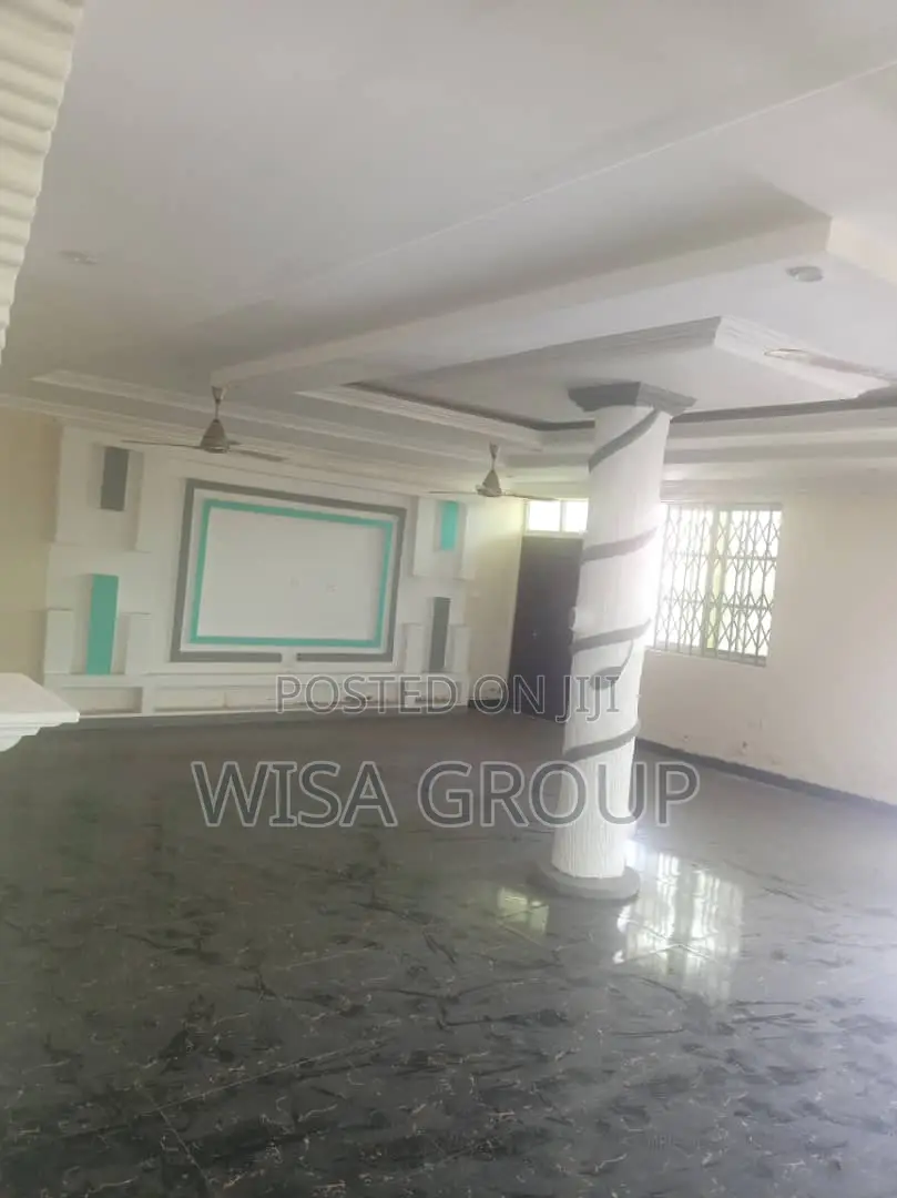 7bdrm Duplex in Wisa Groups, Accra Metropolitan for rent in Accra Metropolitan