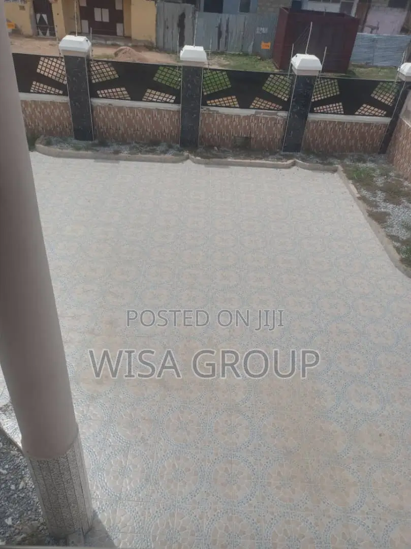 7bdrm Duplex in Wisa Groups, Accra Metropolitan for rent in Accra Metropolitan