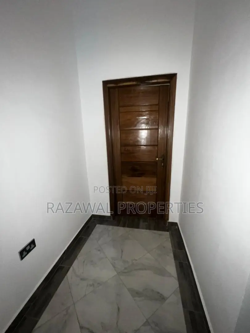 3bdrm House in Accra Metropolitan for sale in Accra Metropolitan