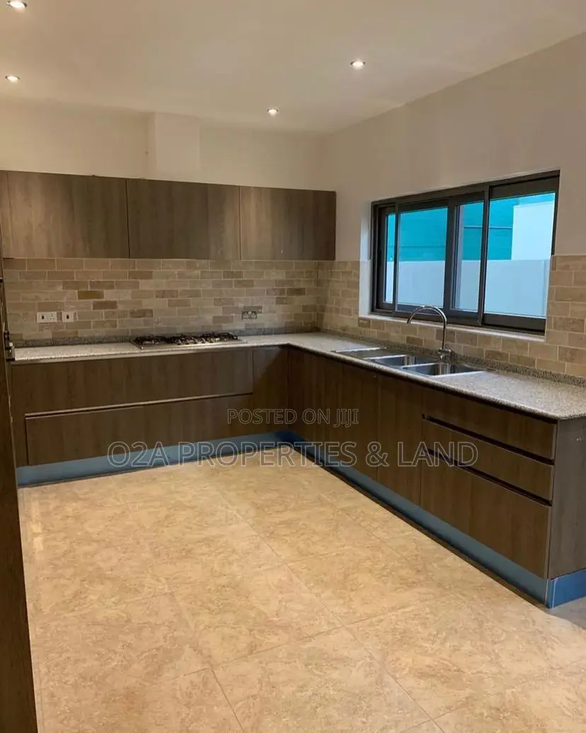 3bdrm Townhouse / Terrace in Contonments, US Embassy Area for rent in US Embassy Area