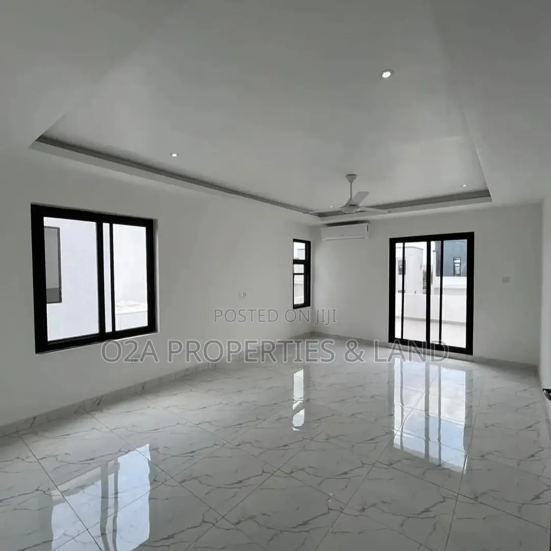 3bdrm House in Haatso-North Legon for sale in North Legon