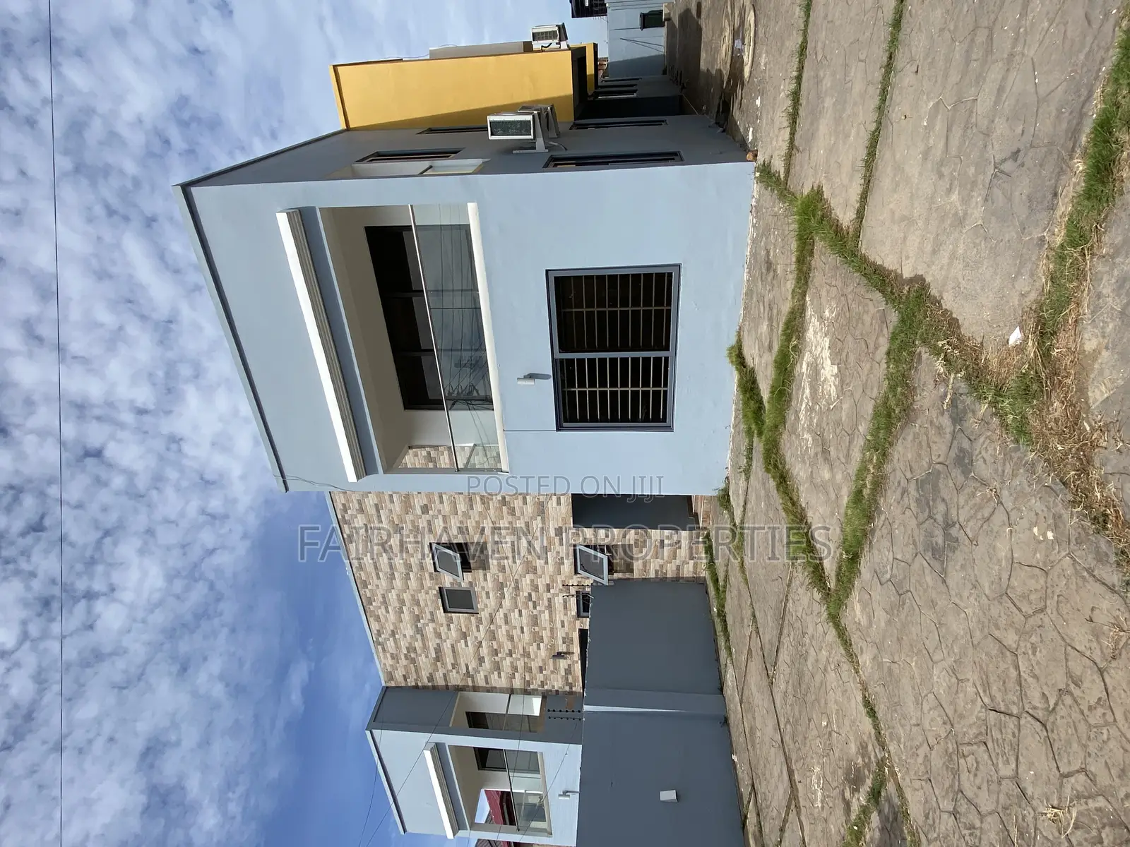 4bdrm House in Tseaddo, Airport Residential Area for rent in Airport Residential Area