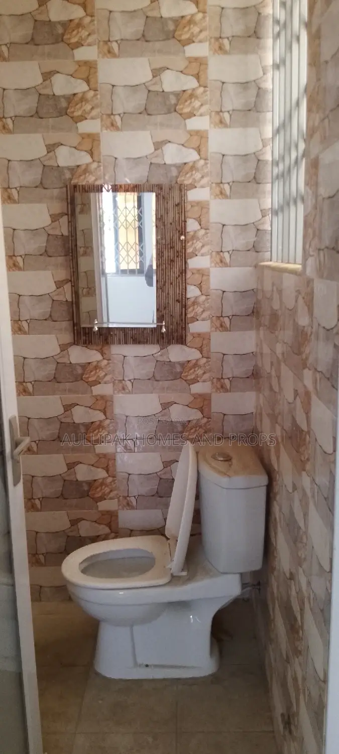 2bdrm Apartment in Lakeside, Accra Metropolitan for rent in Accra Metropolitan