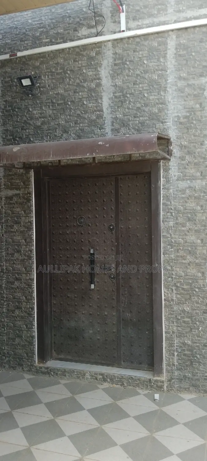 2bdrm Apartment in Lakeside, Accra Metropolitan for rent in Accra Metropolitan