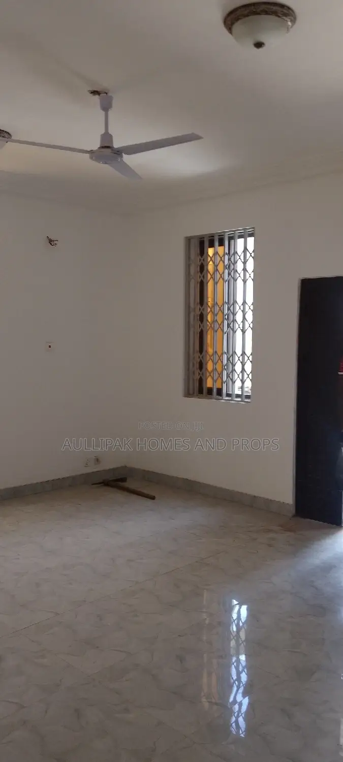 2bdrm Apartment in Lakeside, Accra Metropolitan for rent in Accra Metropolitan