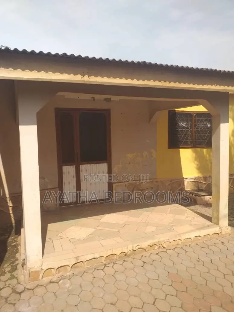 1bdrm Apartment in Ayathar Bedroom, New Town for rent in New Town