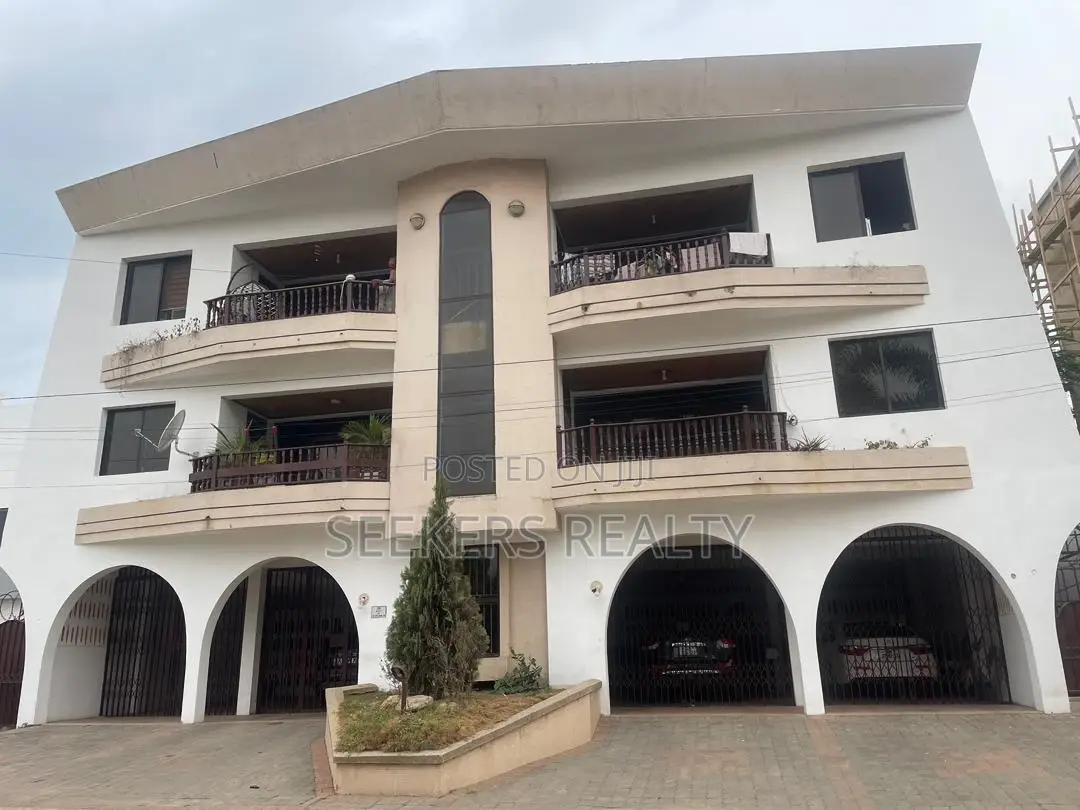 2bdrm Apartment in Seekers Realty, Labone SHS Area for rent in Labone SHS Area