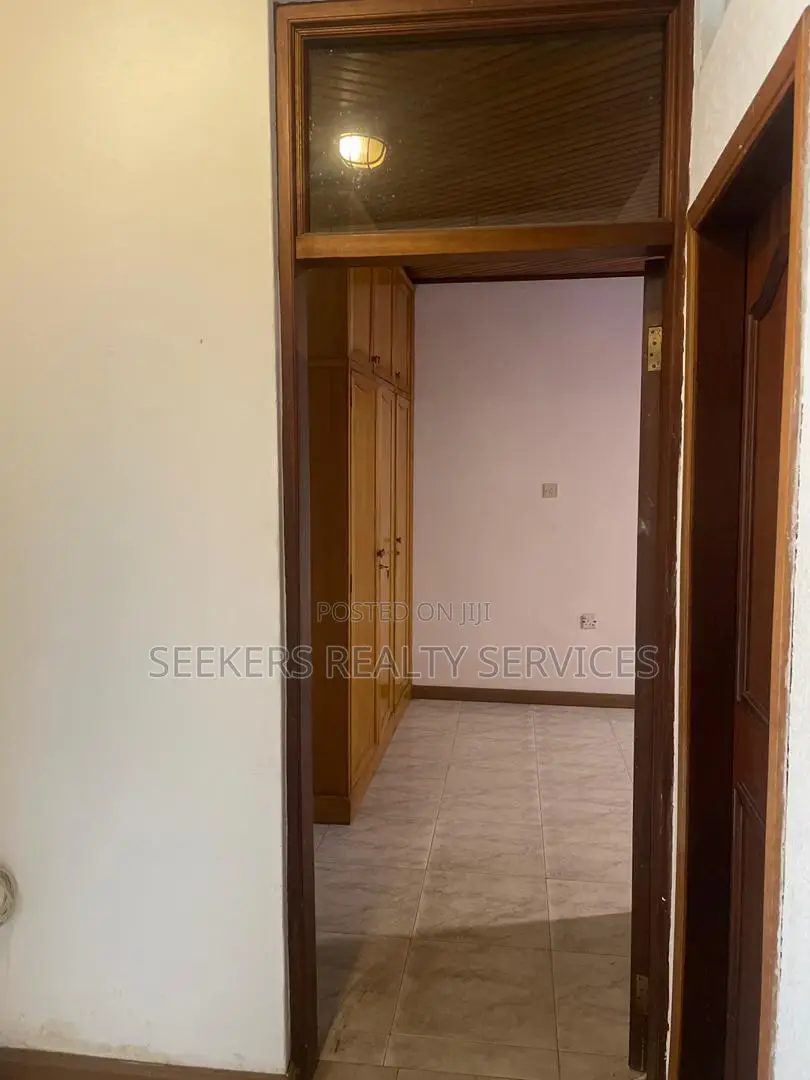 2bdrm Apartment in Seekers Realty, Labone SHS Area for rent in Labone SHS Area