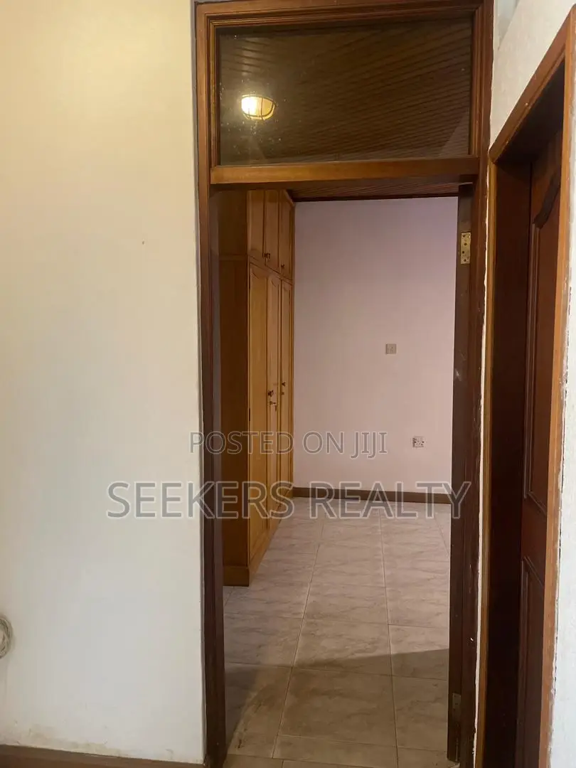 2bdrm Apartment in Seekers Realty, Labone SHS Area for rent in Labone SHS Area