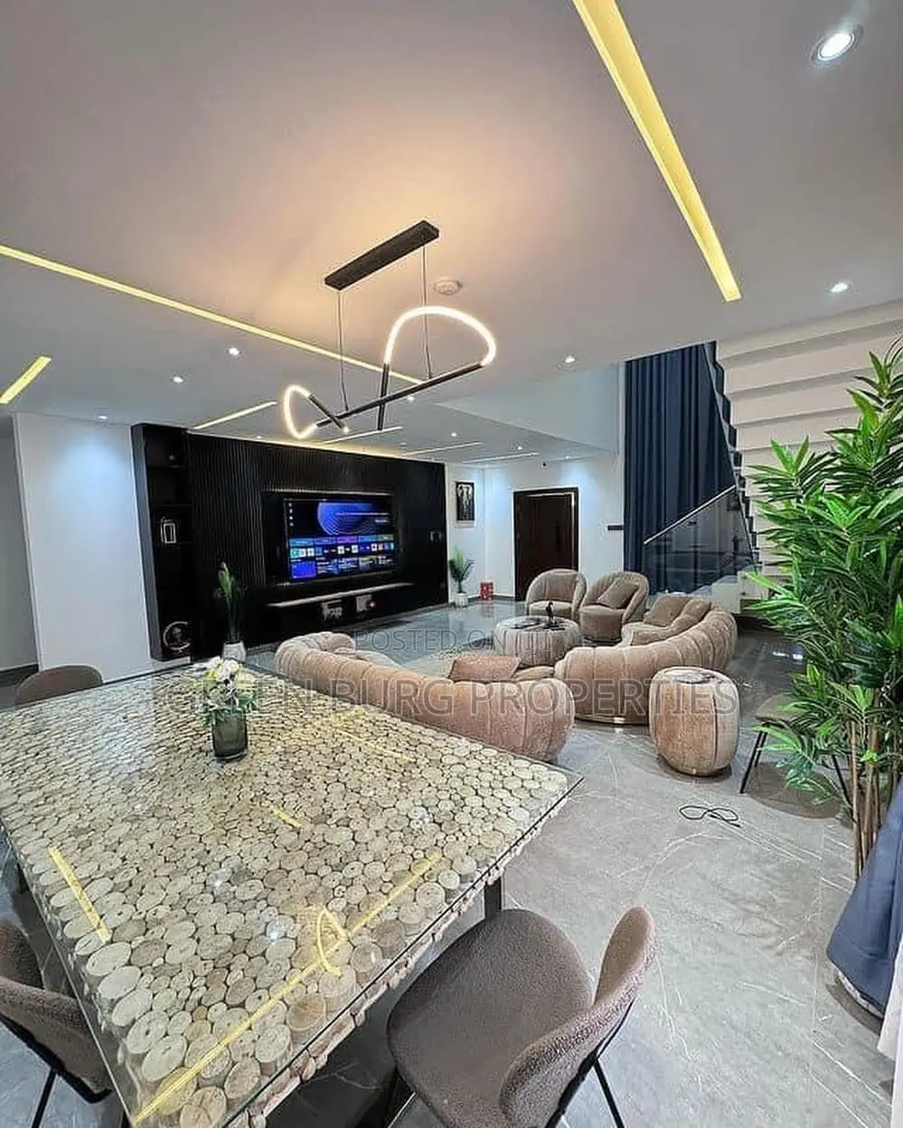 Furnished 4bdrm House in Ashaley Botwe for sale in Ashaley Botwe