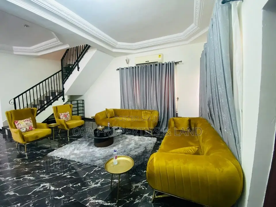 4bdrm House in Cantonments, Acquinas for rent in Acquinas