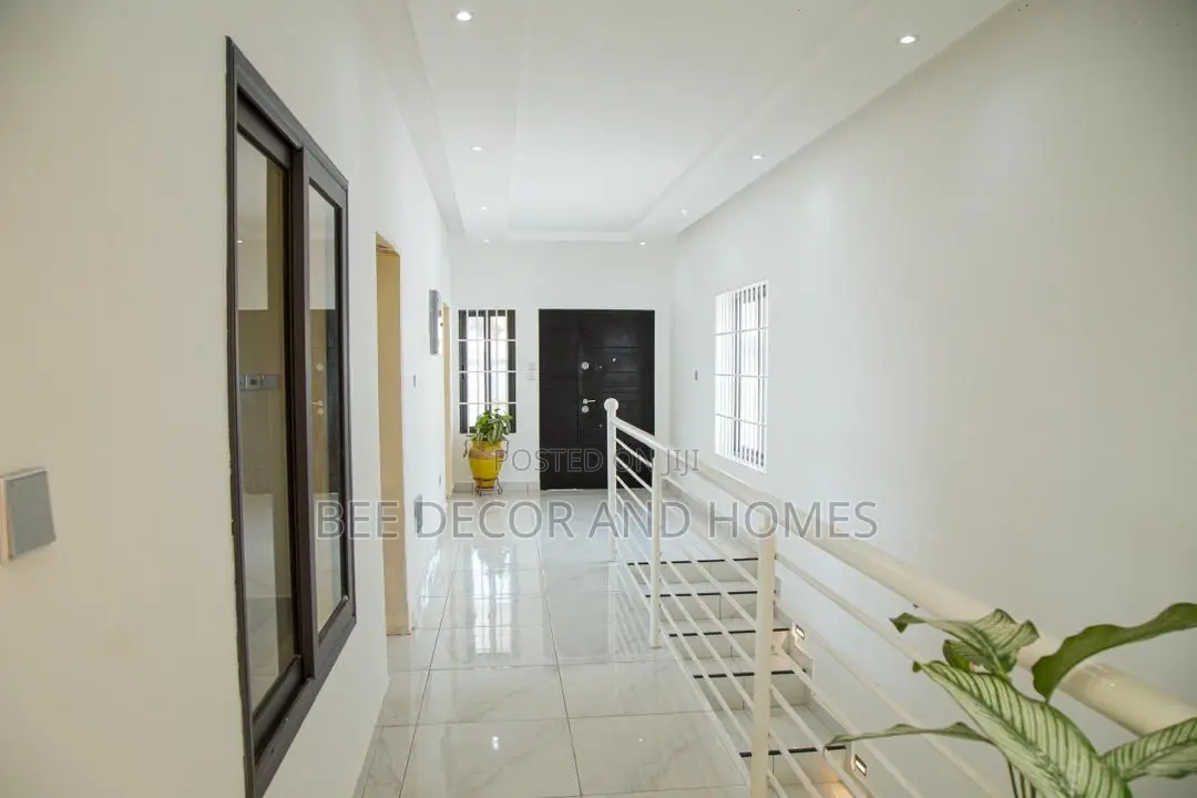 4bdrm House in Bee ๐ Decor & Homes, Kwabenya for sale in Kwabenya