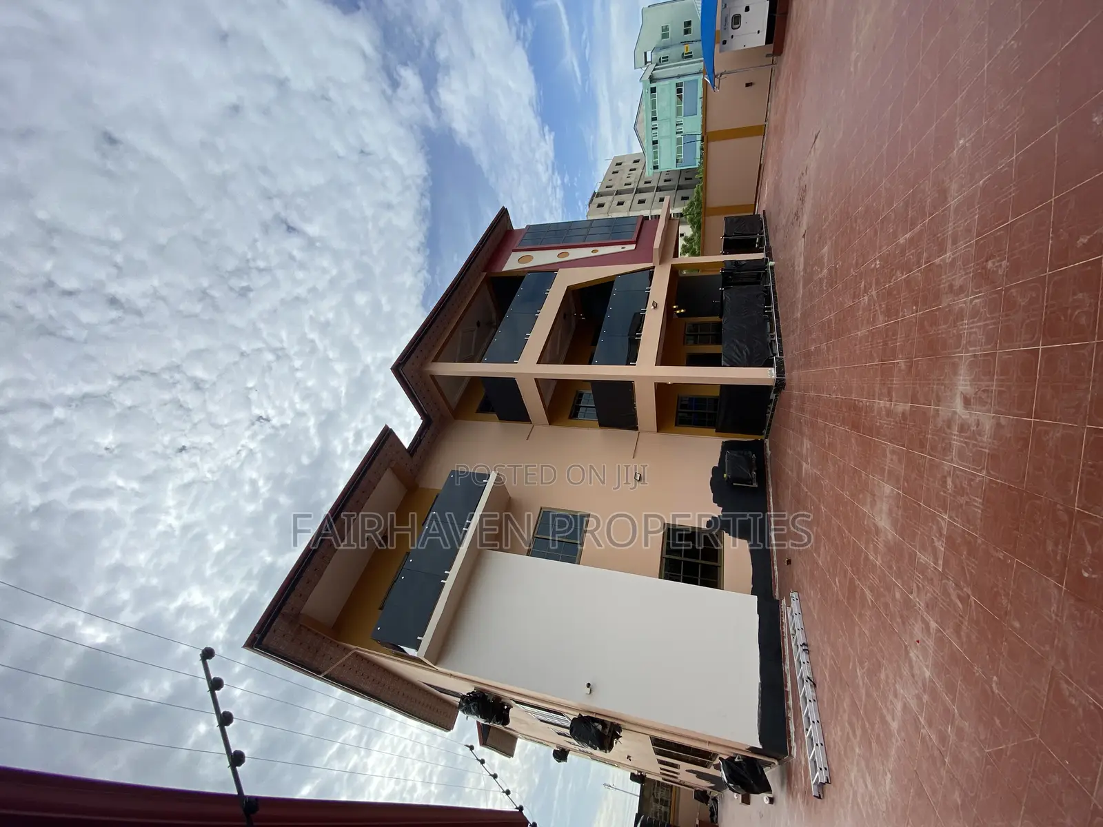 4bdrm Apartment in Tseaddo, Airport Residential Area for rent in Airport Residential Area