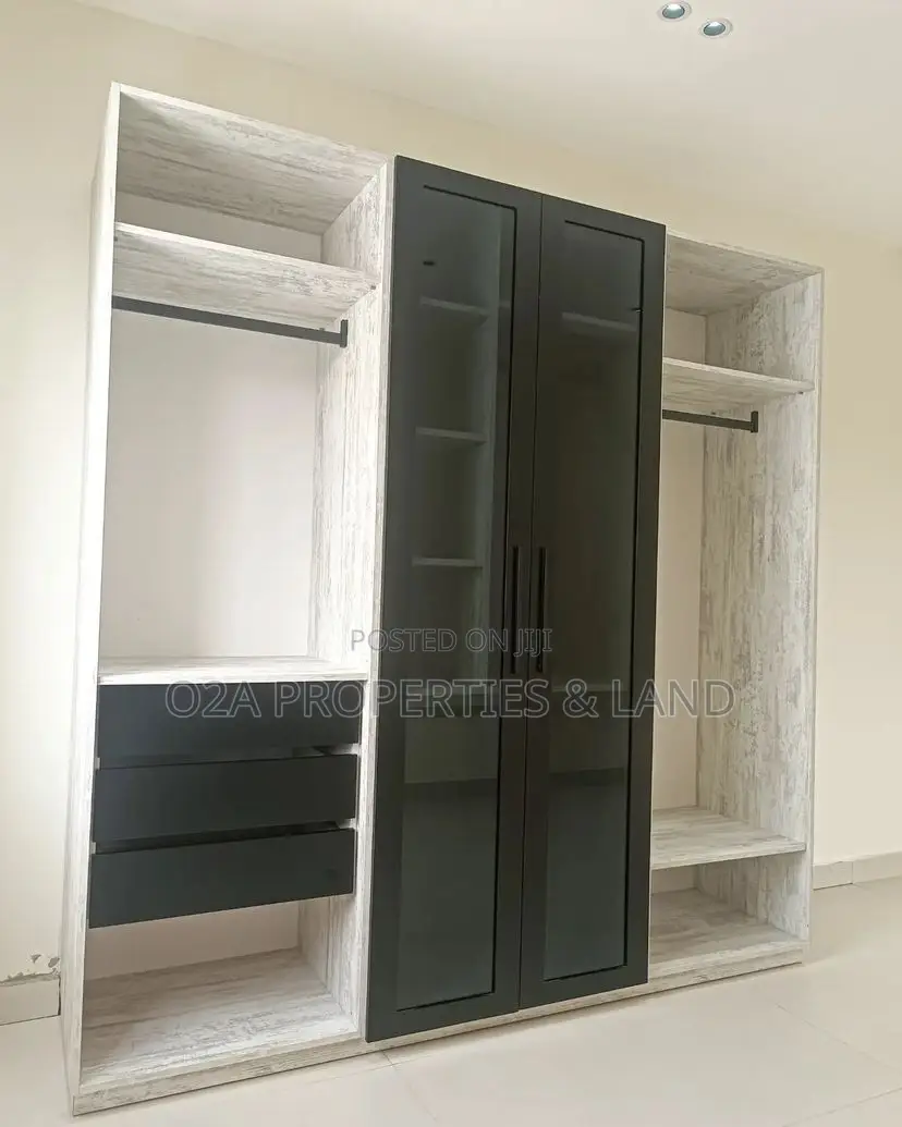 5bdrm House in Dzorwulu for sale in Dzorwulu