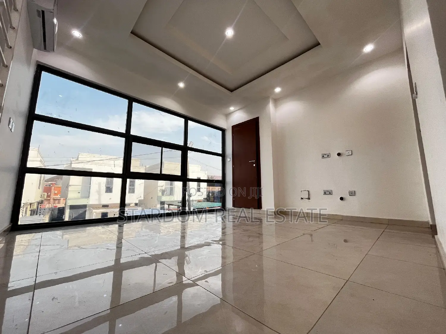 3bdrm Duplex in Adjiriganor for rent in Adjiriganor