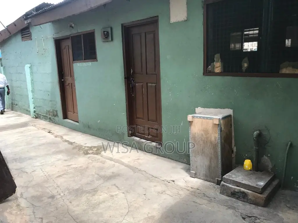 7bdrm Duplex in Wisa Groups, Accra Metropolitan for rent in Accra Metropolitan