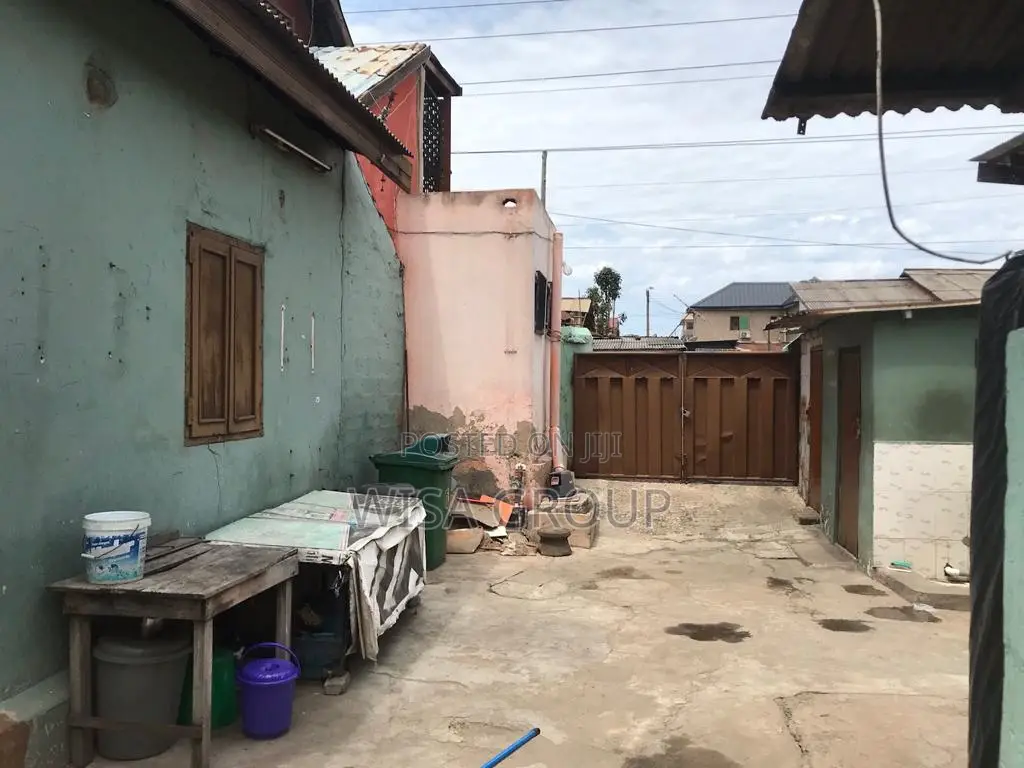 7bdrm Duplex in Wisa Groups, Accra Metropolitan for rent in Accra Metropolitan