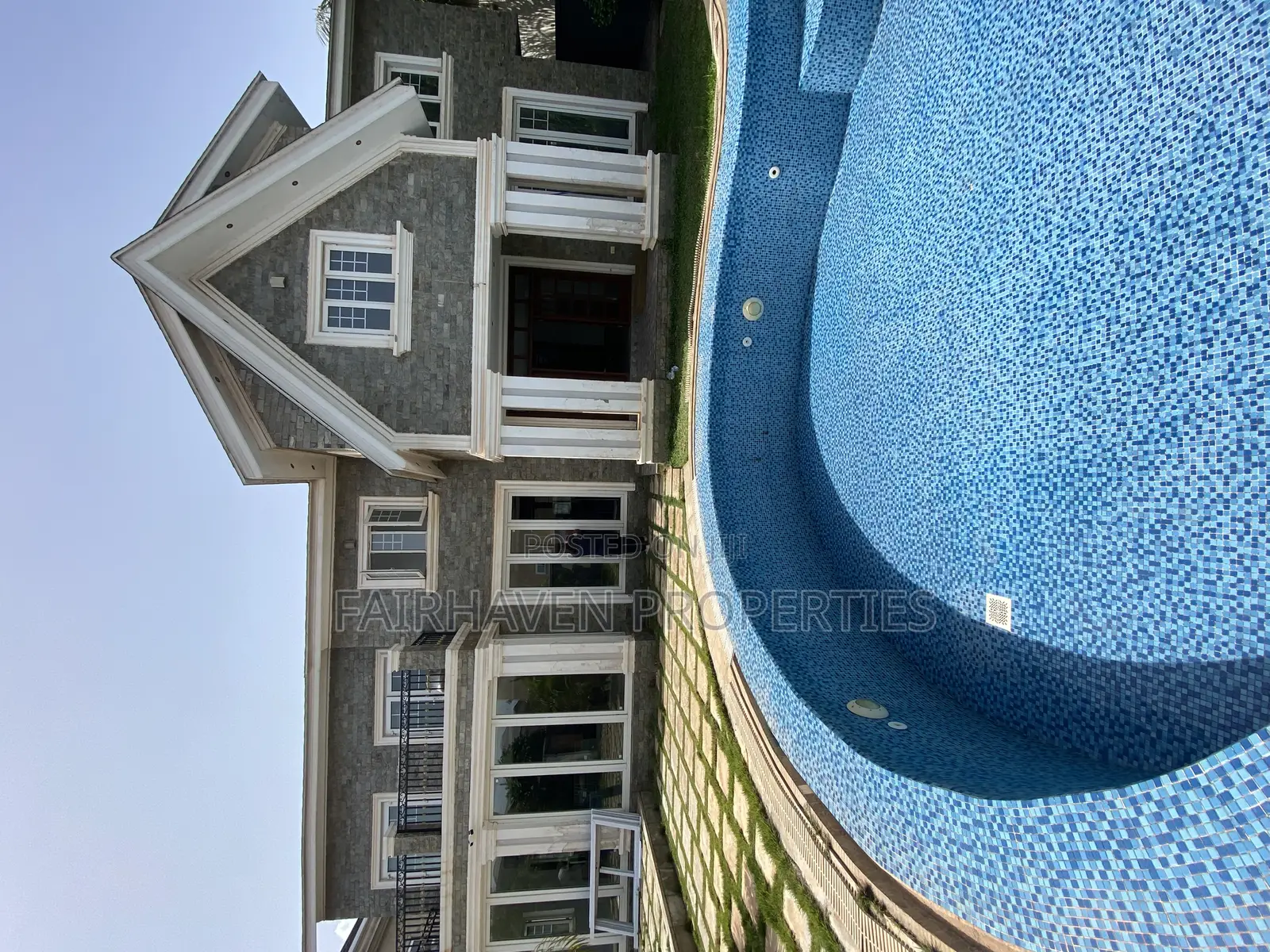 4bdrm Mansion in Tseaddo, Airport Residential Area for sale in Airport Residential Area