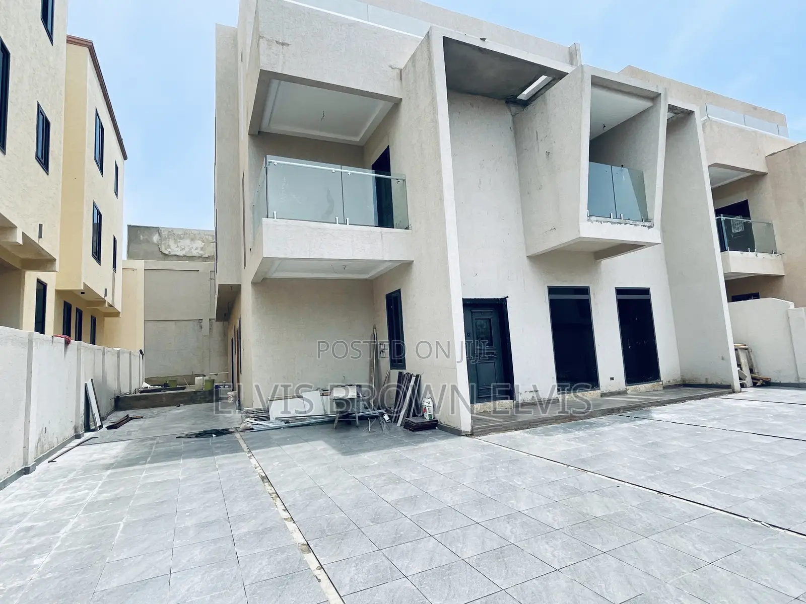 4bdrm Duplex in East Legon, Adjiriganor for sale in Adjiriganor