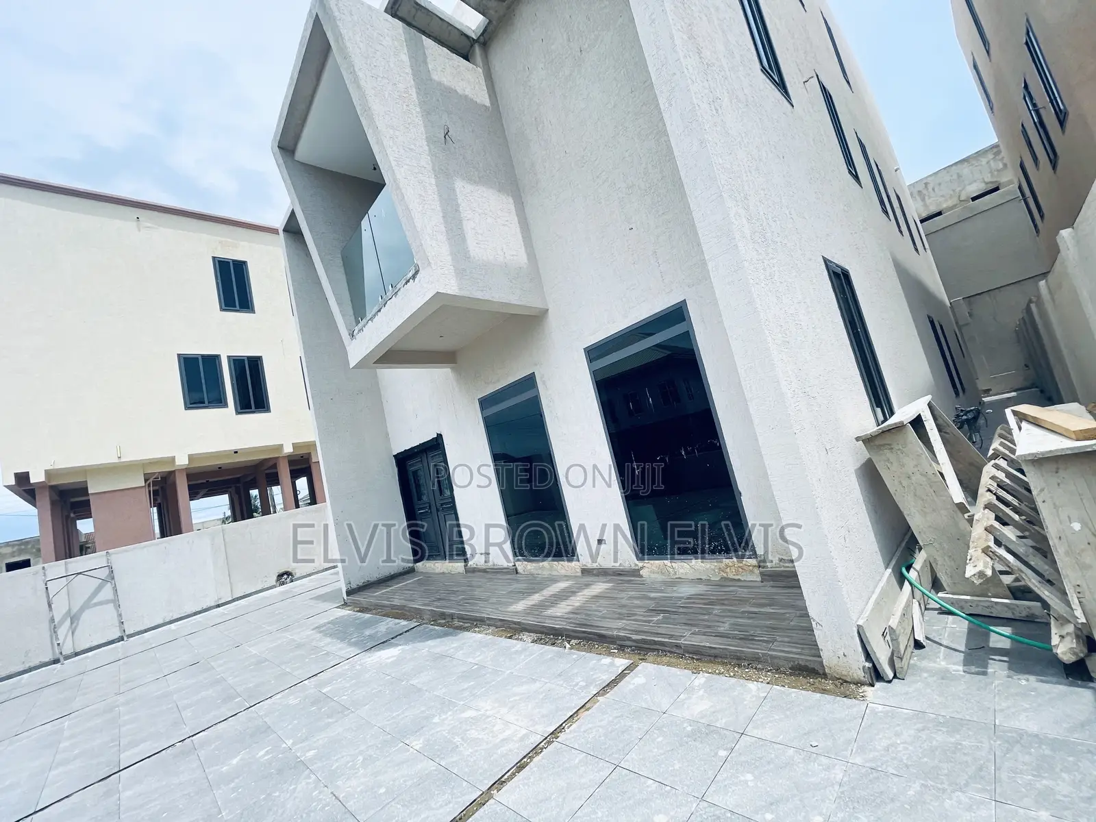 4bdrm Duplex in East Legon, Adjiriganor for sale in Adjiriganor