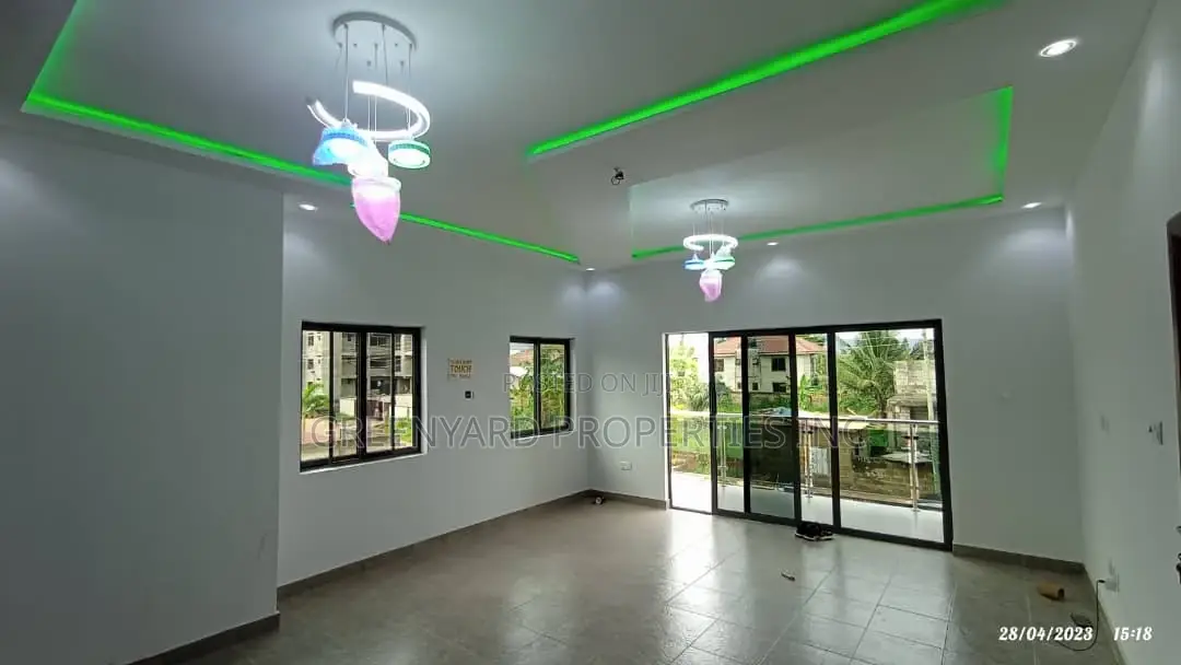 4bdrm House in Oyarifa for sale in Oyarifa