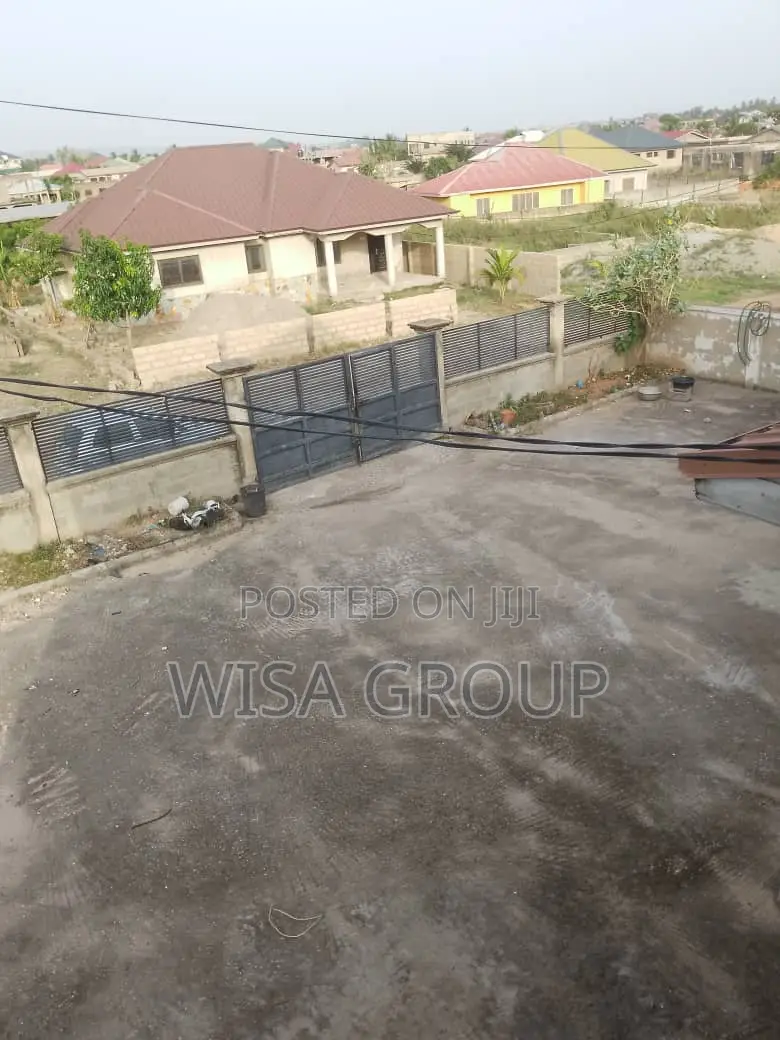 7bdrm Duplex in Wisa Groups, Accra Metropolitan for sale in Accra Metropolitan