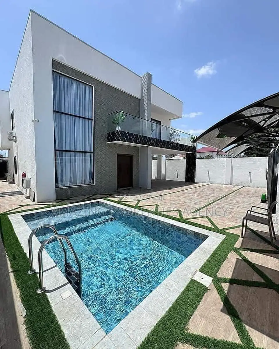 4bdrm House in Ashaley Botwe for sale in Ashaley Botwe