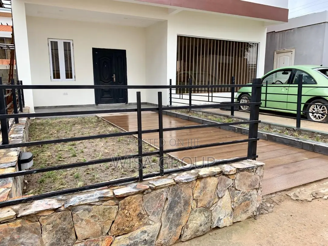 3bdrm Duplex in Wisa Groups, Accra Metropolitan for rent in Accra Metropolitan