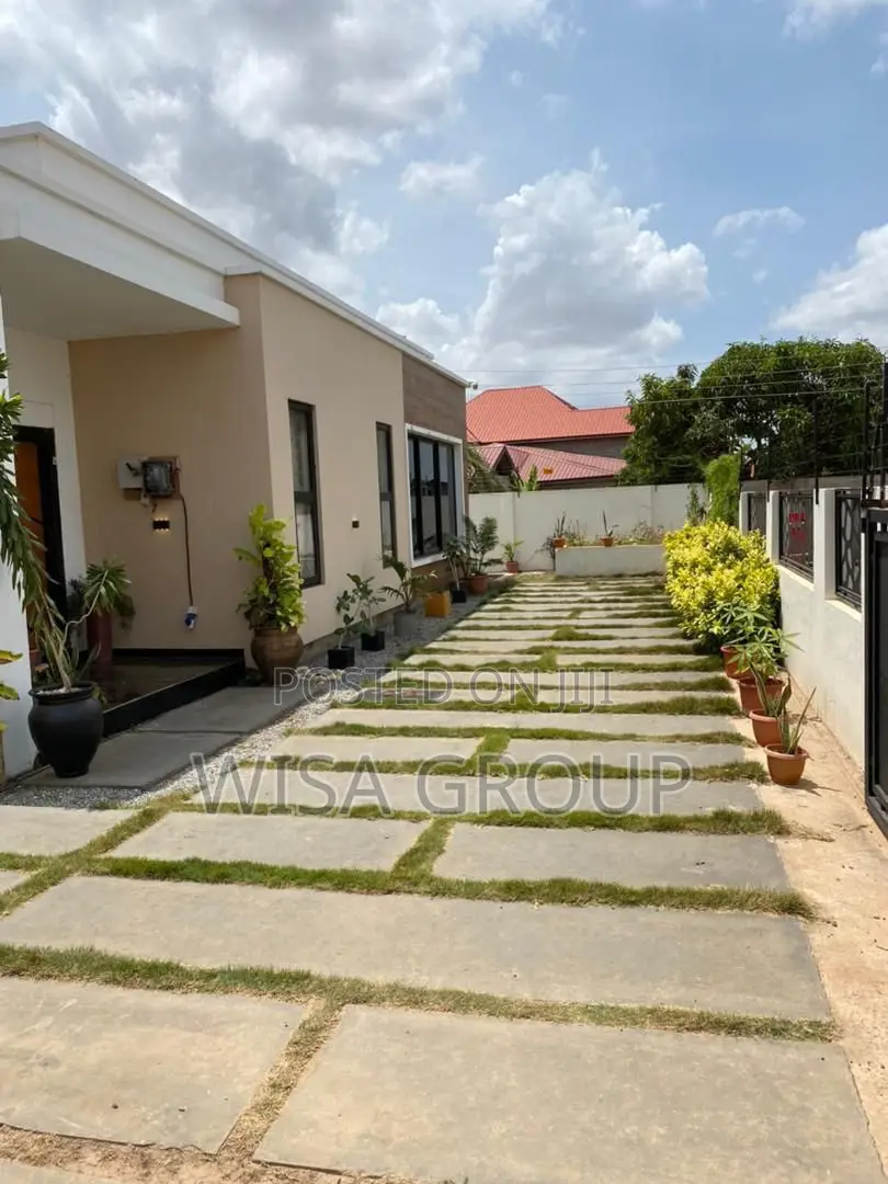 3bdrm House in Wisa Groups, Accra Metropolitan for rent in Accra Metropolitan