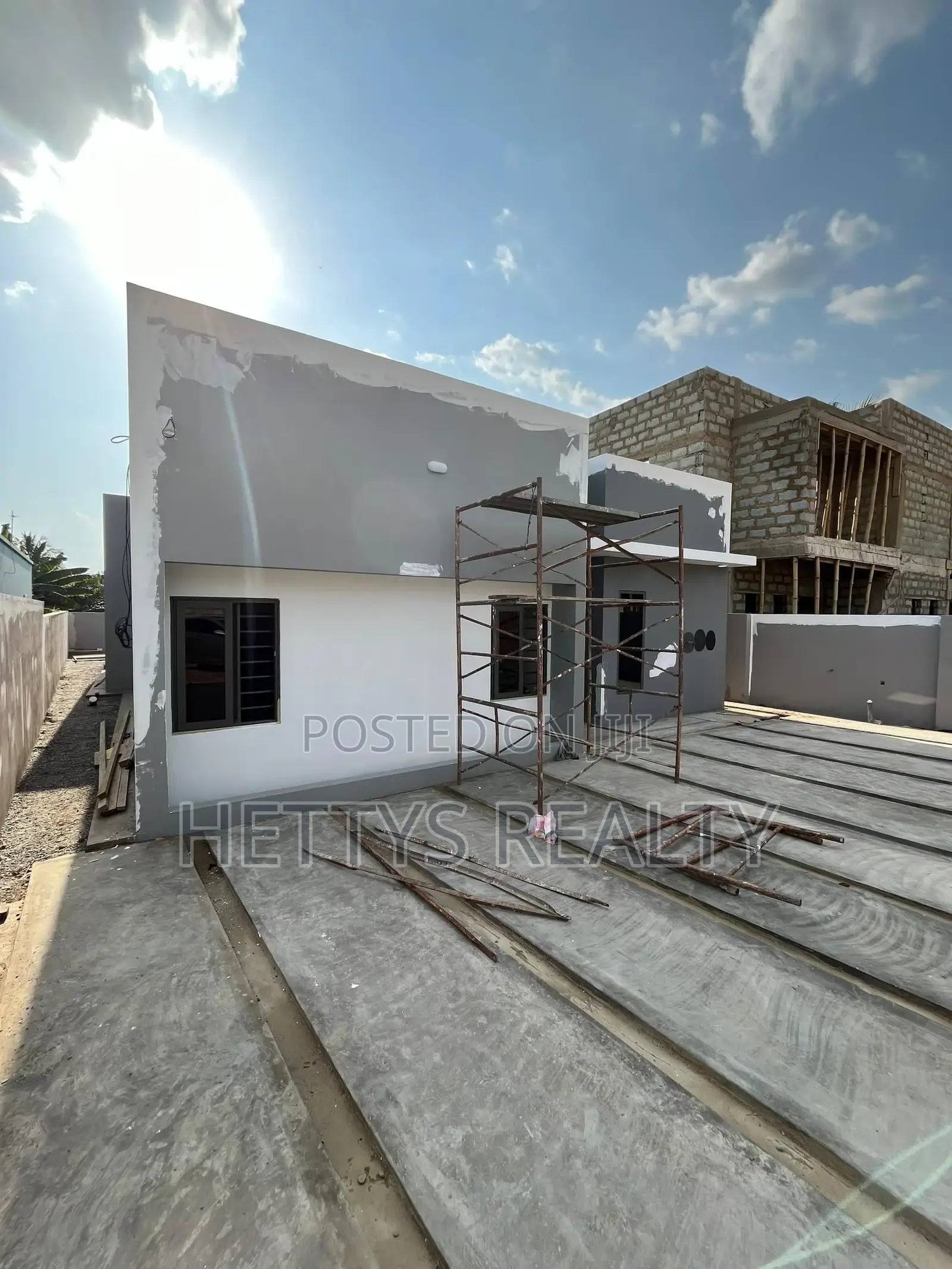 3bdrm House in Pokuase for sale in Pokuase