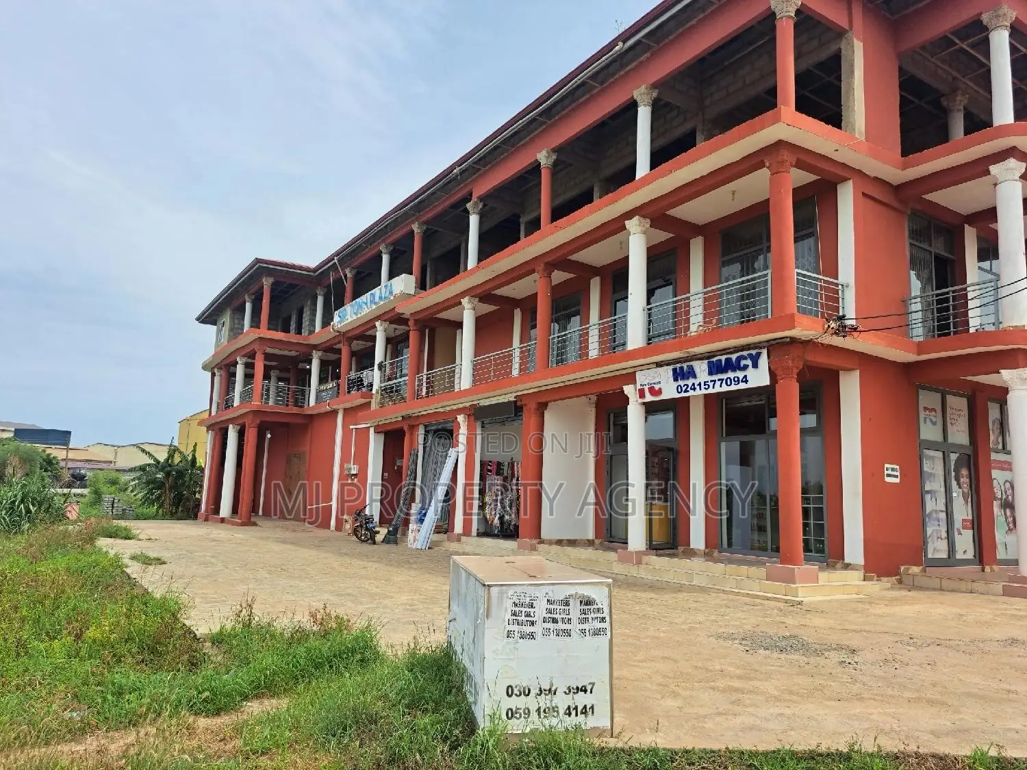 Office Complex in Tema Metropolitan