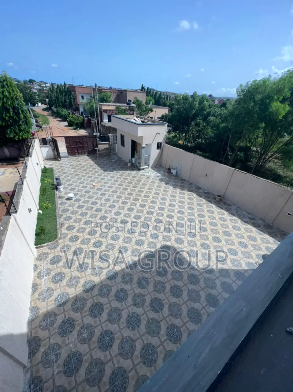 4bdrm Duplex in Wisa Groups, Accra Metropolitan for sale in Accra Metropolitan
