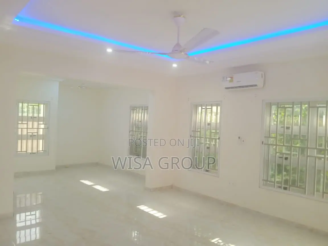 3bdrm Duplex in Wisa Groups, Accra Metropolitan for rent in Accra Metropolitan