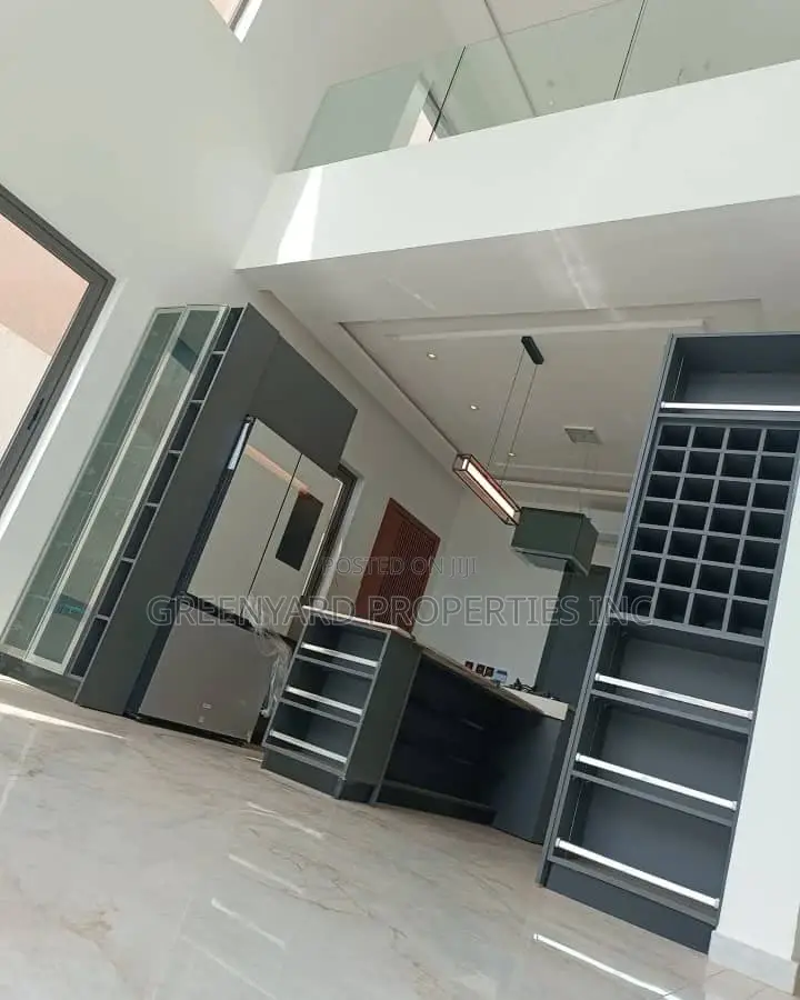 4bdrm House in East Legon for sale in East Legon