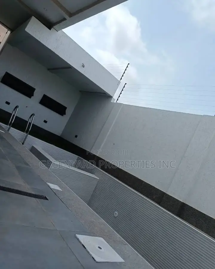 4bdrm House in East Legon for sale in East Legon