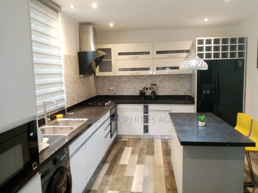 4bdrm House in Adjiriganor for sale in Adjiriganor