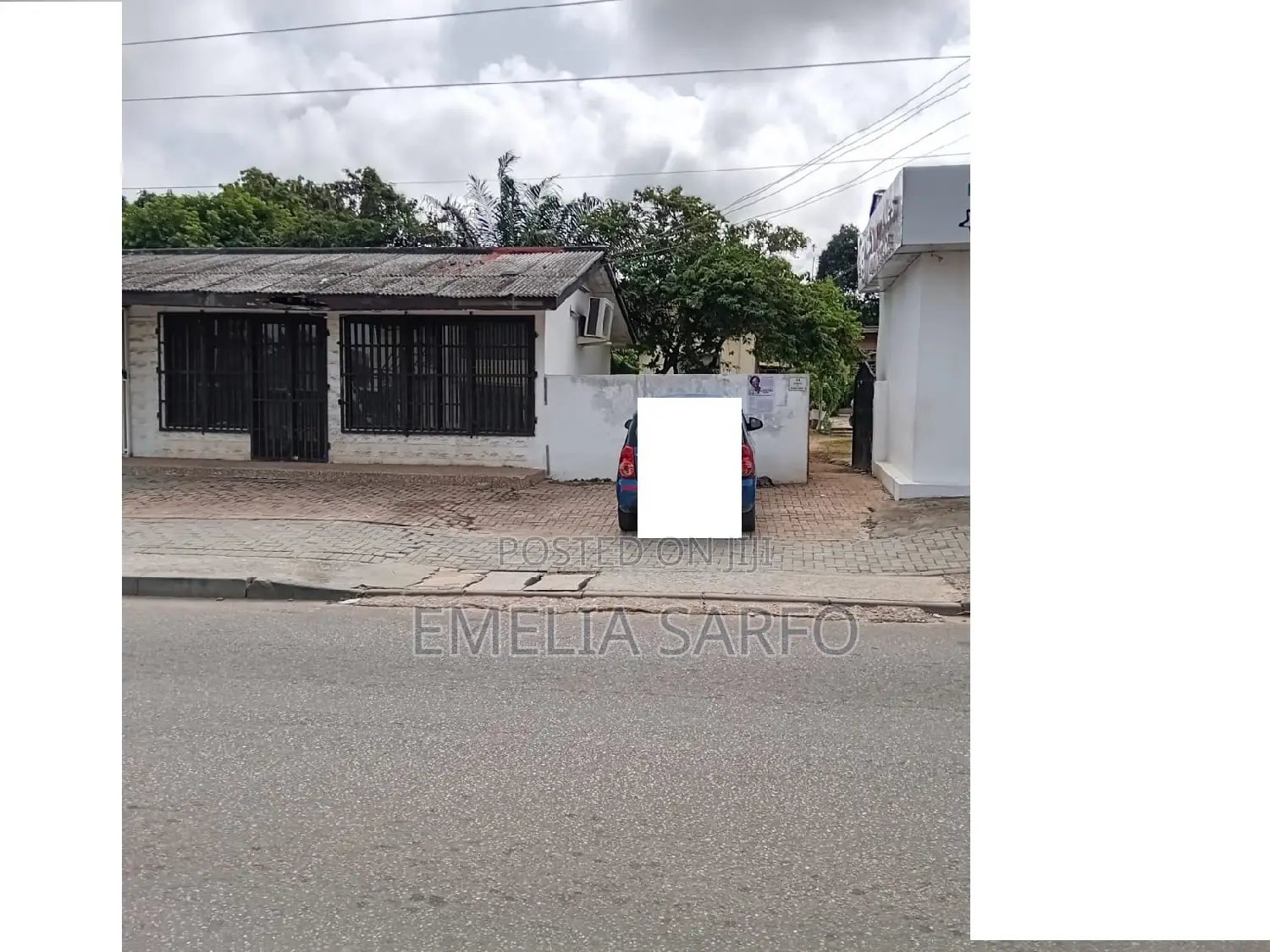 Plots of Land at Osu for Long Lease in Oxford Street