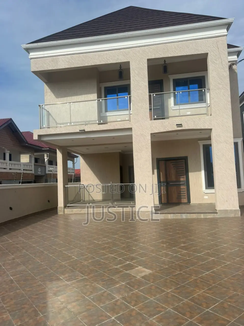 4bdrm Duplex in Ablekuma Odumase for sale in Ablekuma