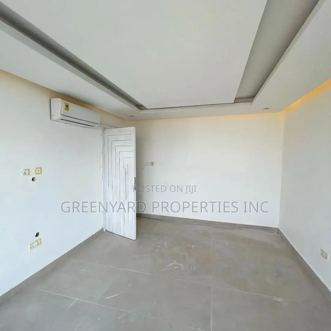 2bdrm Townhouse/Terrace in Ashaley Botwe for sale in Ashaley Botwe